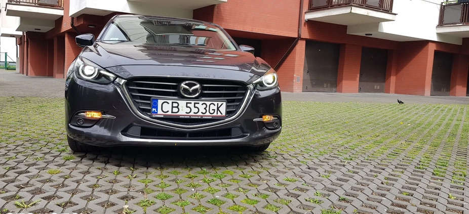 Mazda 3 cena 65900 przebieg: 29750, rok produkcji 2017 z Bydgoszcz małe 172
